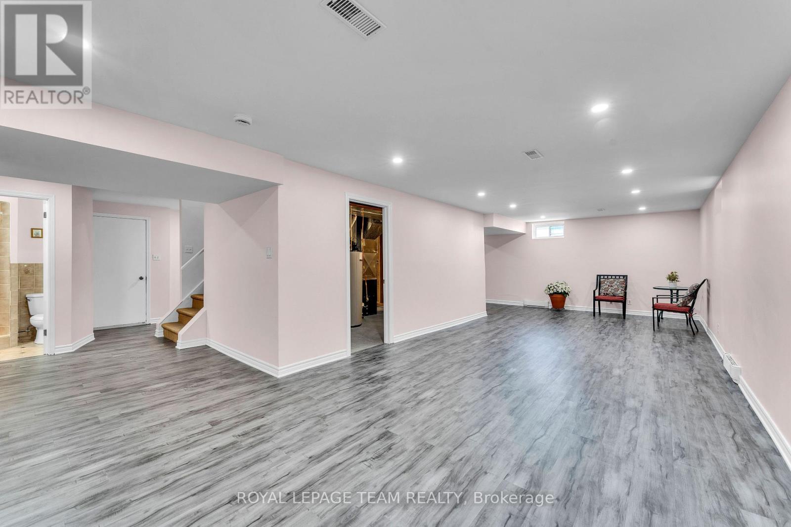 1409 MORY STREET — photo 35