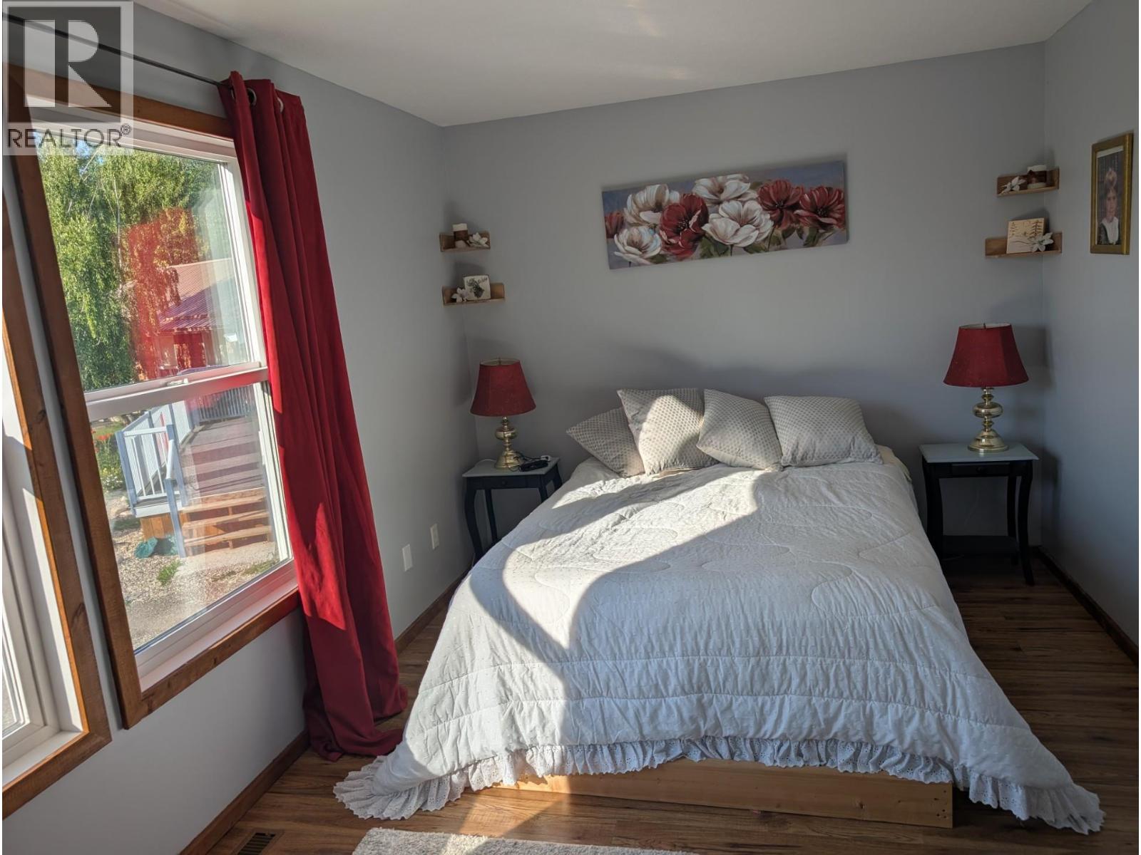 56 SUKUNKA Place, Tumbler Ridge