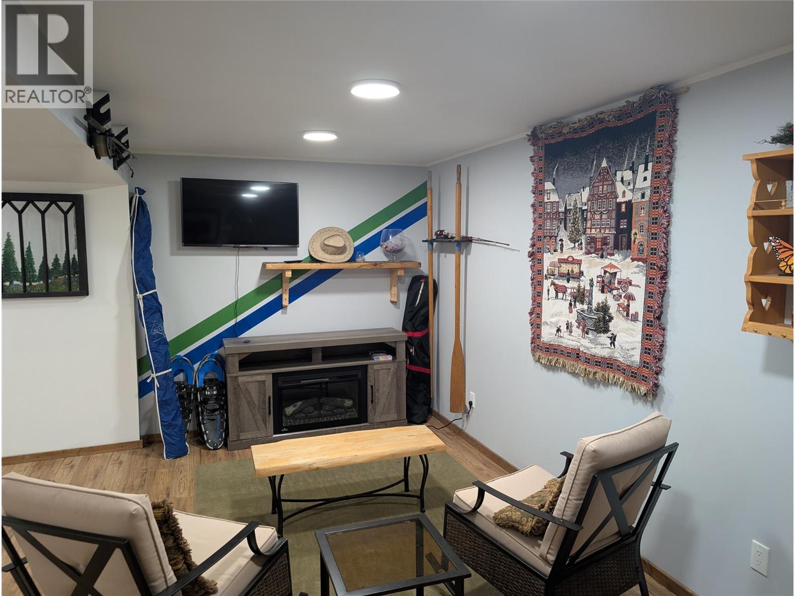 56 SUKUNKA Place, Tumbler Ridge