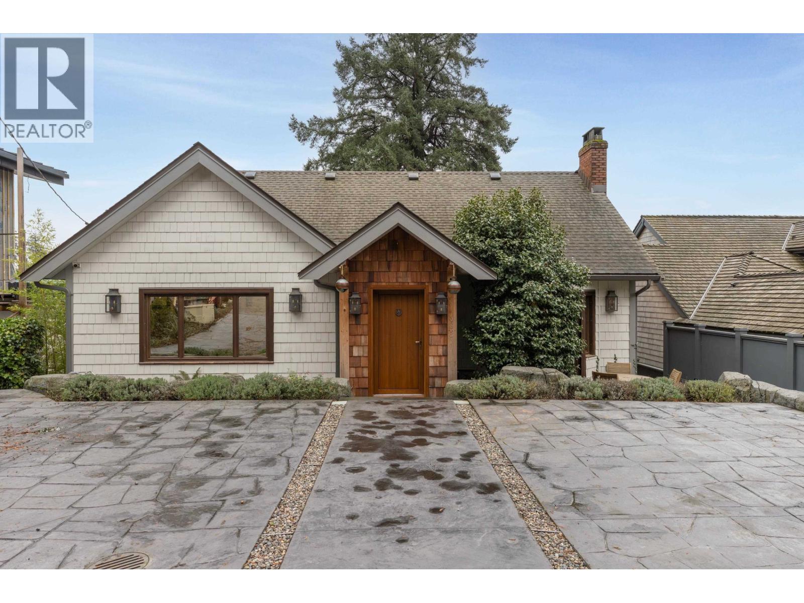 3298 RADCLIFFE Avenue - photo 2