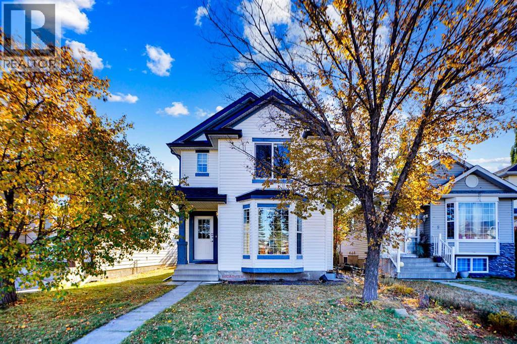 Single Family House for Sale in  Coville Gardens NE Coventry Hills Calgary 