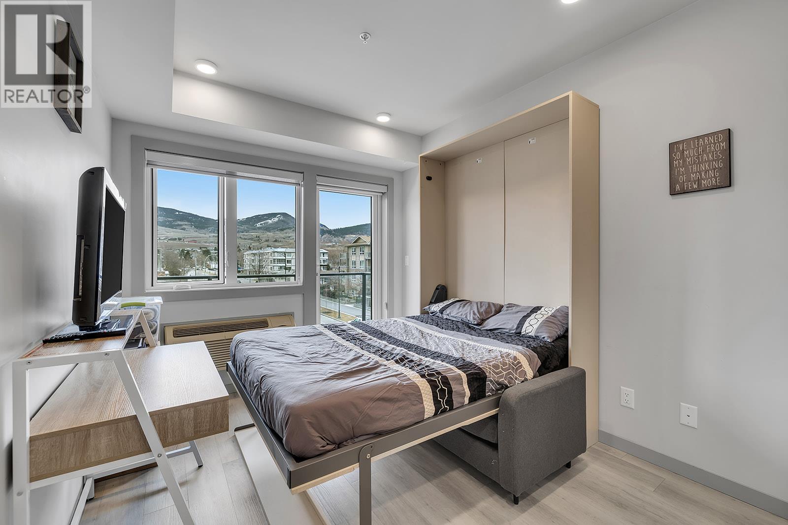 327 345 Dougall Road North, Kelowna