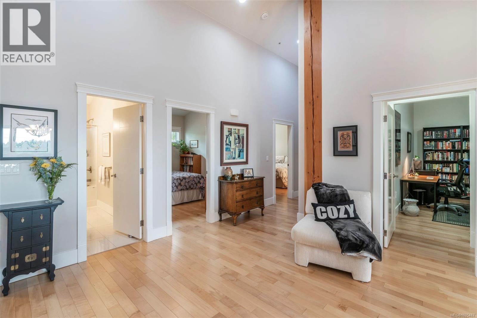 202 679 Terminal Ave, Nanaimo