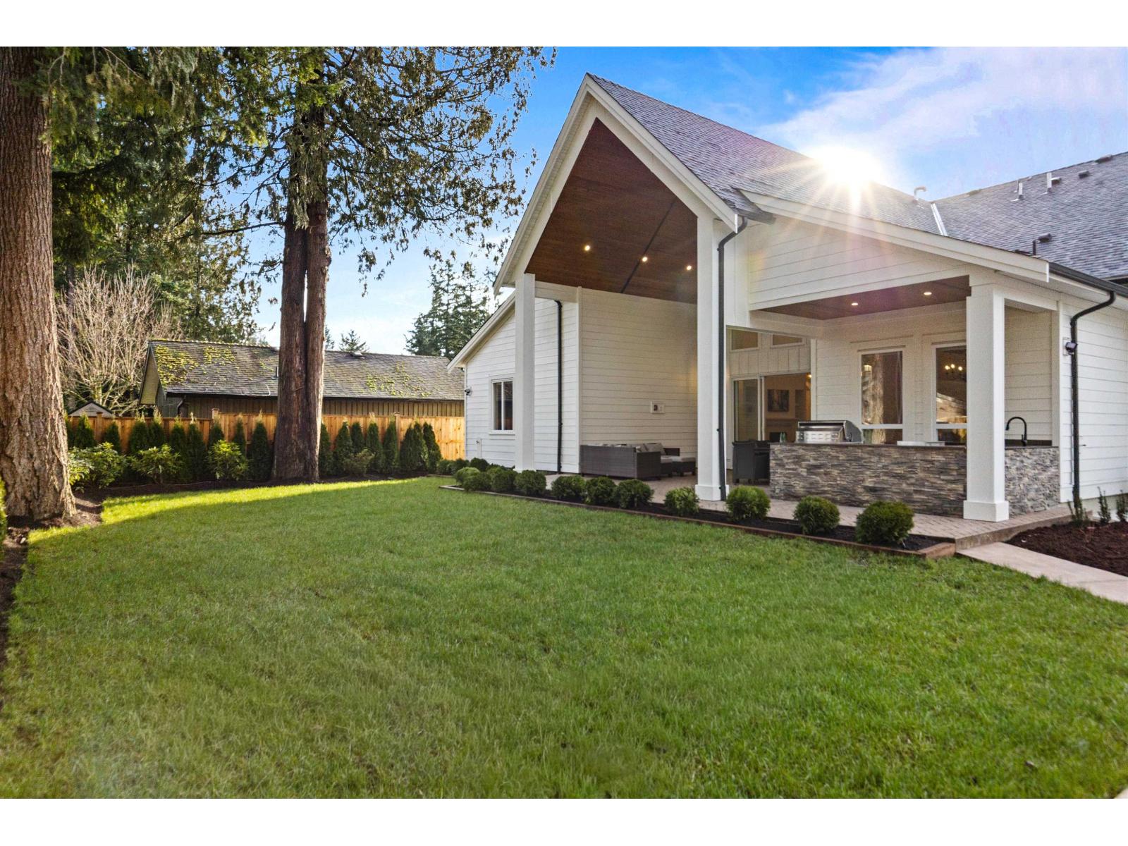 19843 37A AVENUE, Langley