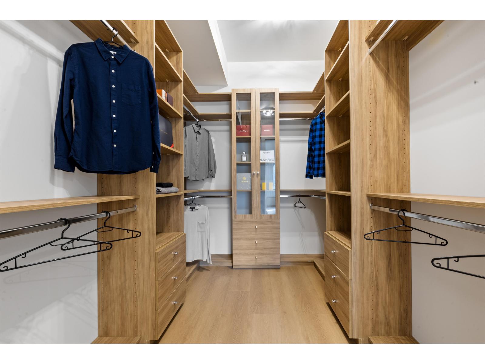 19843 37A AVENUE, Langley