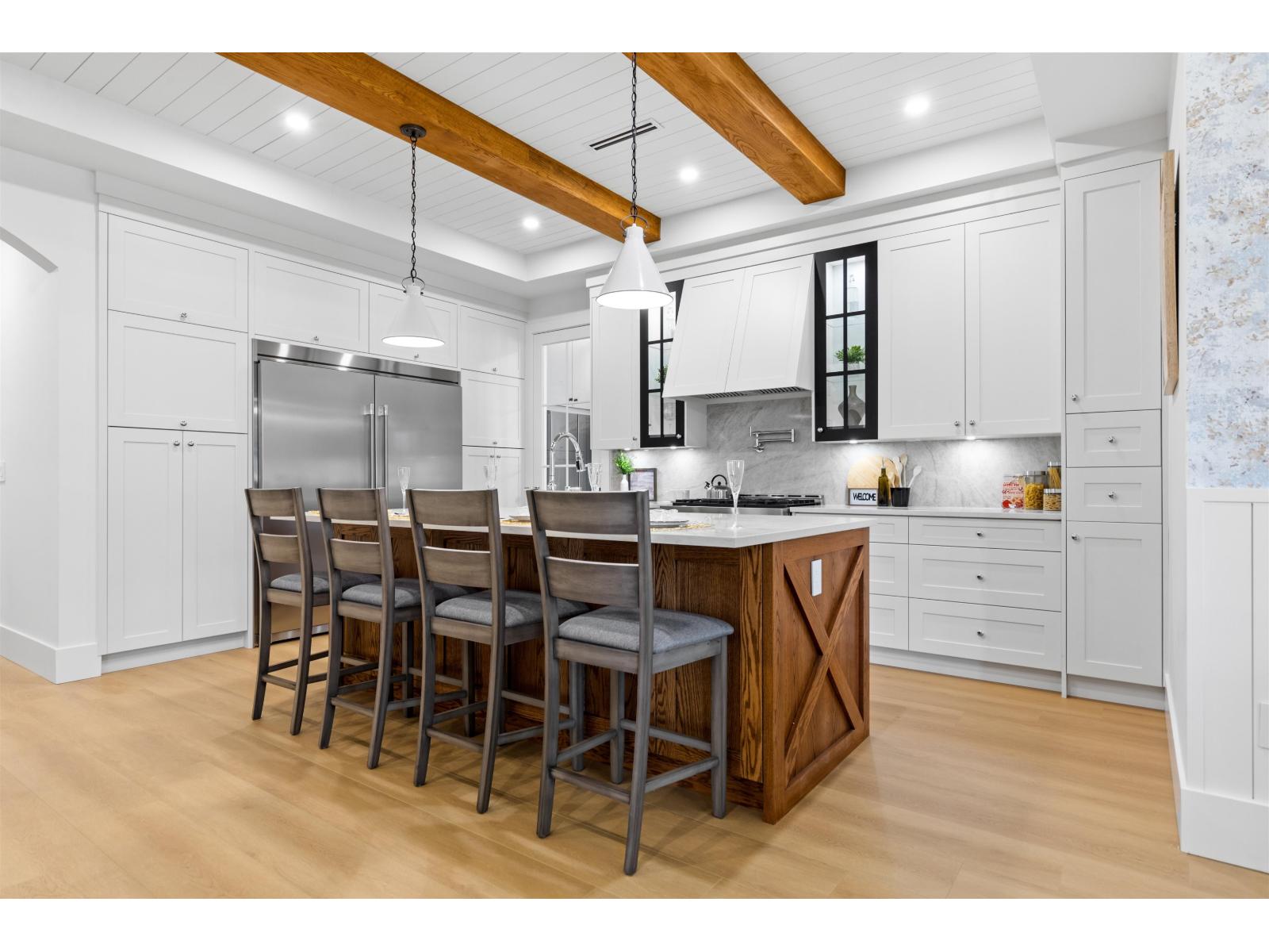 19843 37A AVENUE, Langley