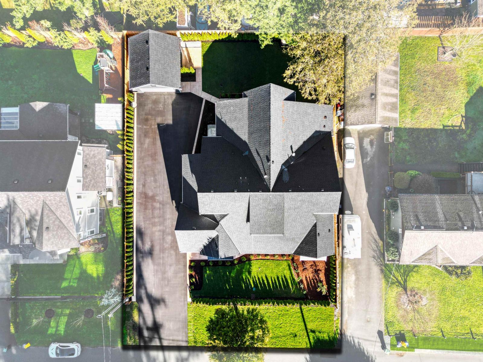 19843 37A AVENUE, Langley