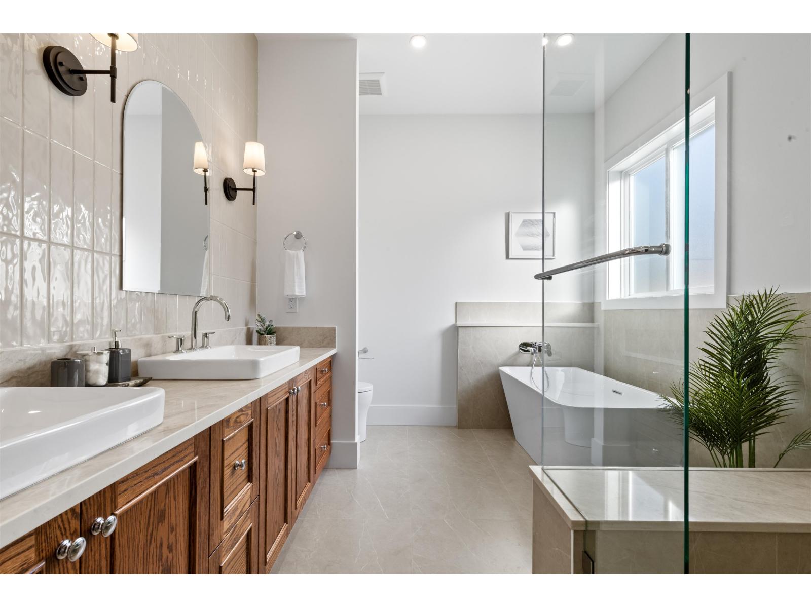 19843 37A AVENUE, Langley