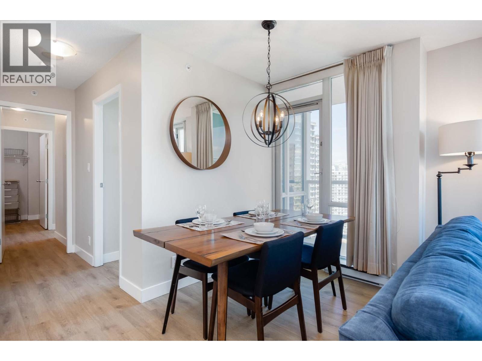 2907 193 AQUARIUS MEWS - Photo 4 of 34, Vancouver, British Columbia