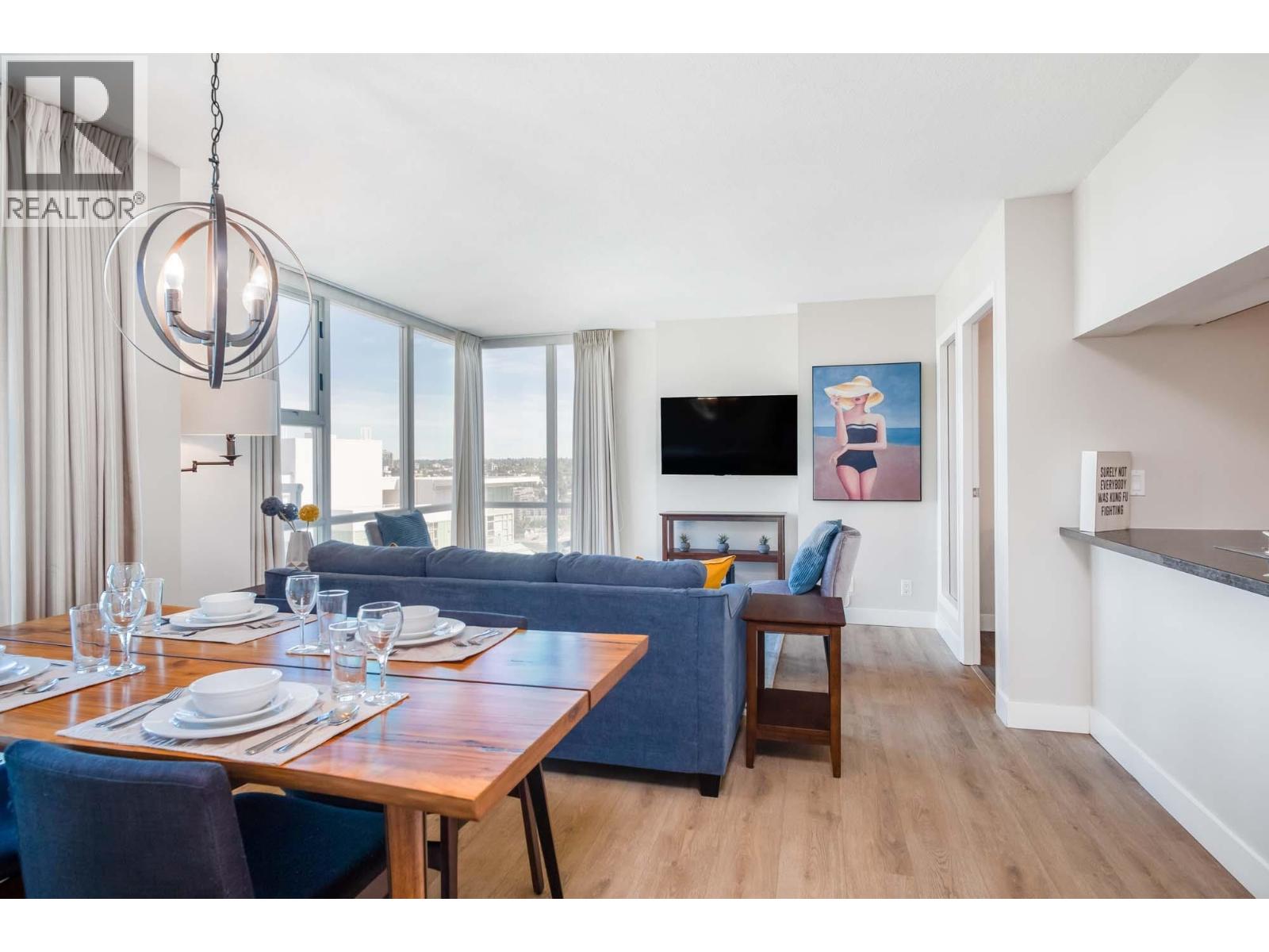 2907 193 AQUARIUS MEWS - Photo 2 of 34, Vancouver, British Columbia