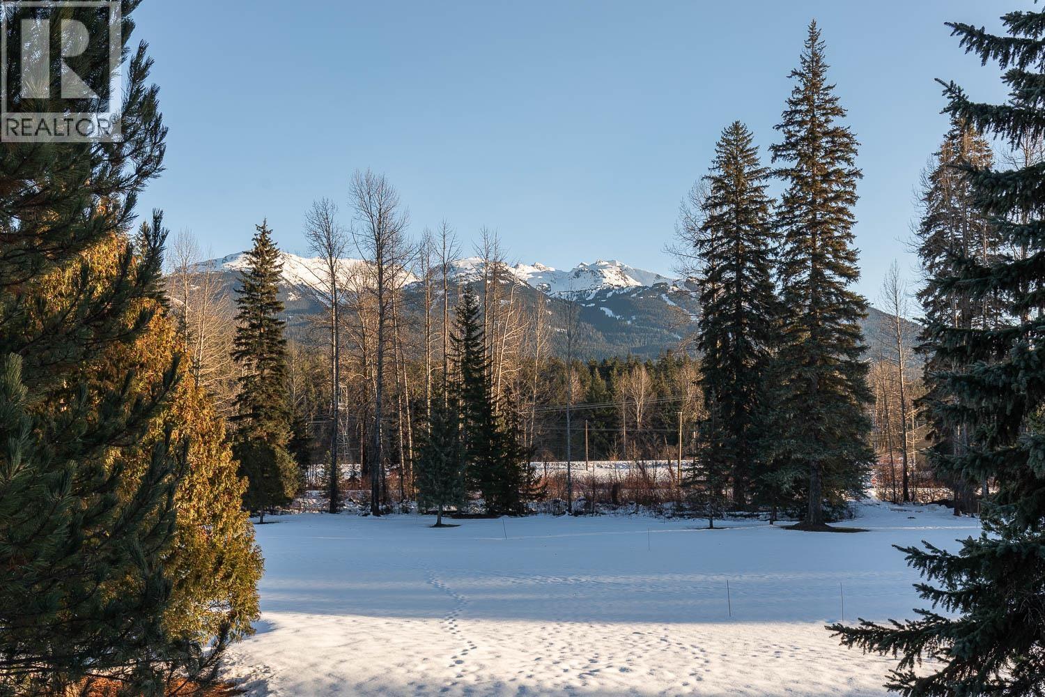 8162 MUIRFIELD CRESCENT, Whistler