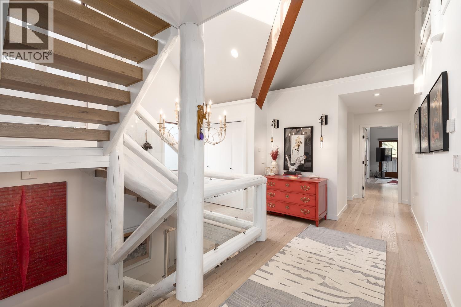 8162 MUIRFIELD CRESCENT, Whistler