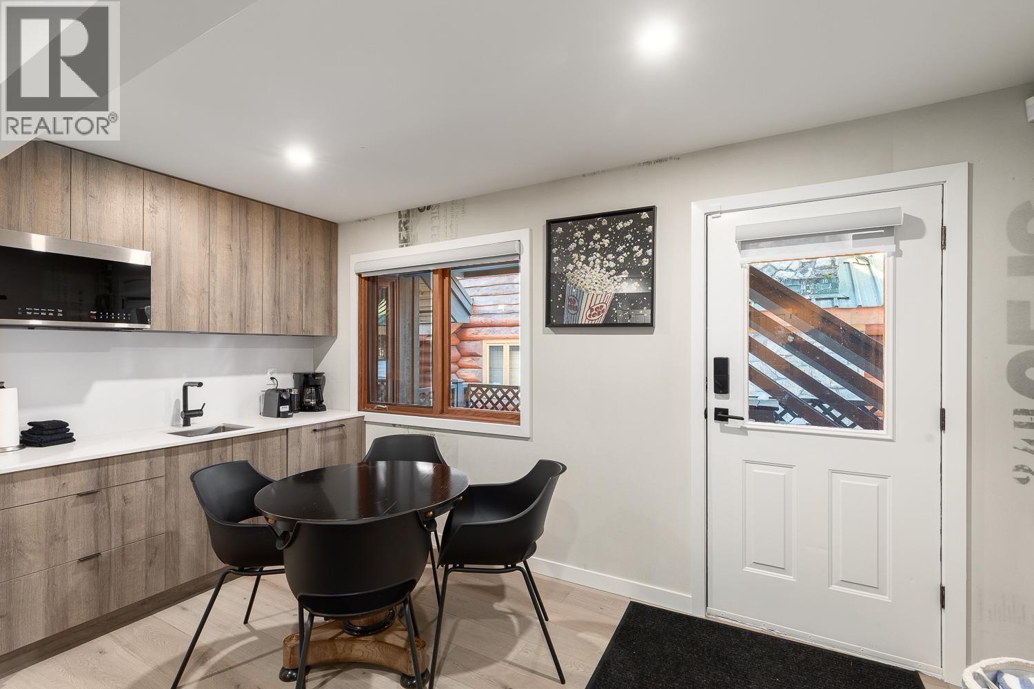 8162 MUIRFIELD CRESCENT, Whistler