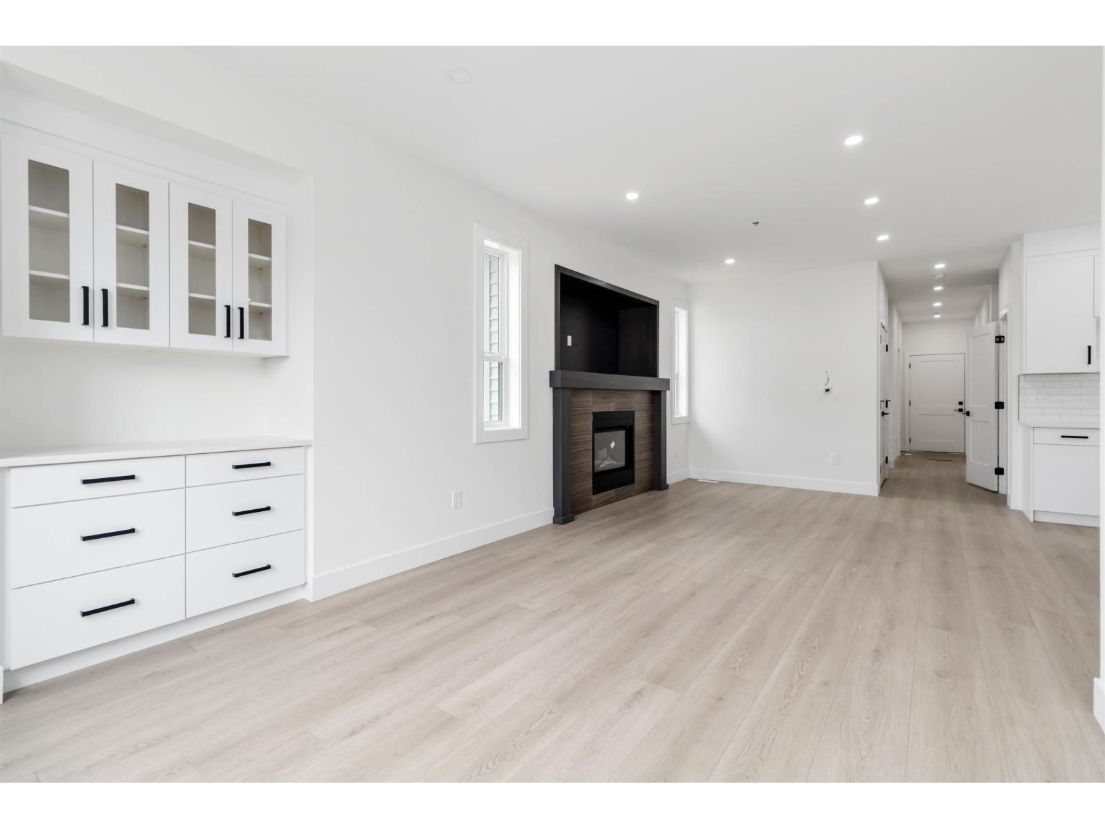 32666 3RD AVENUE, Mission