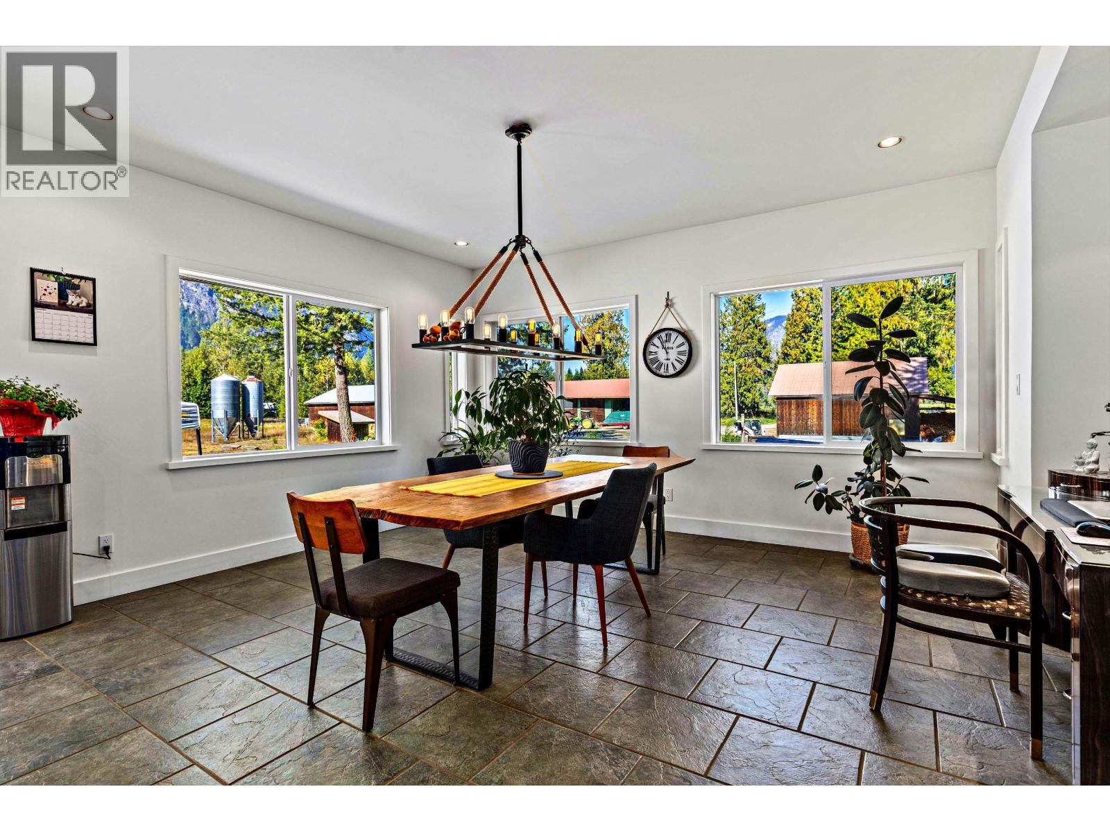 9310 UPPER LILLOOET RIVER FSR, Pemberton