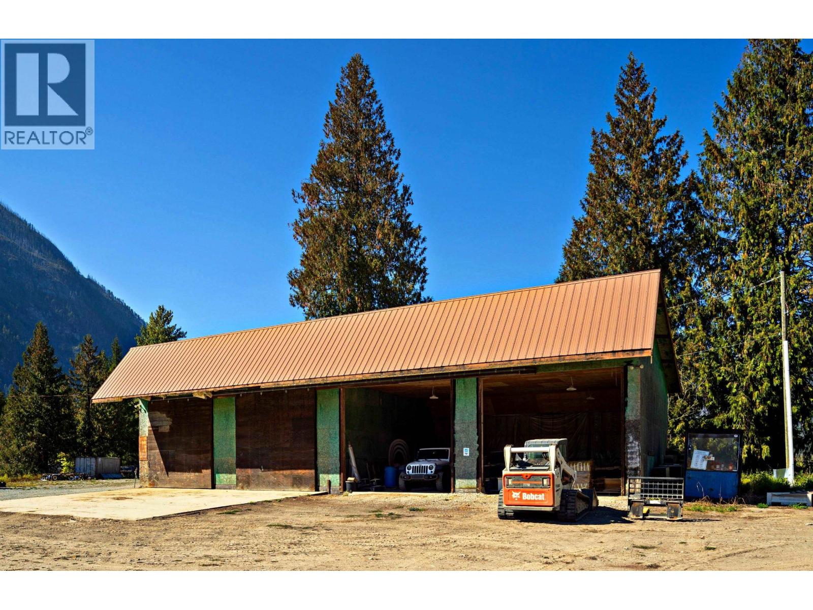 9310 UPPER LILLOOET RIVER FSR, Pemberton