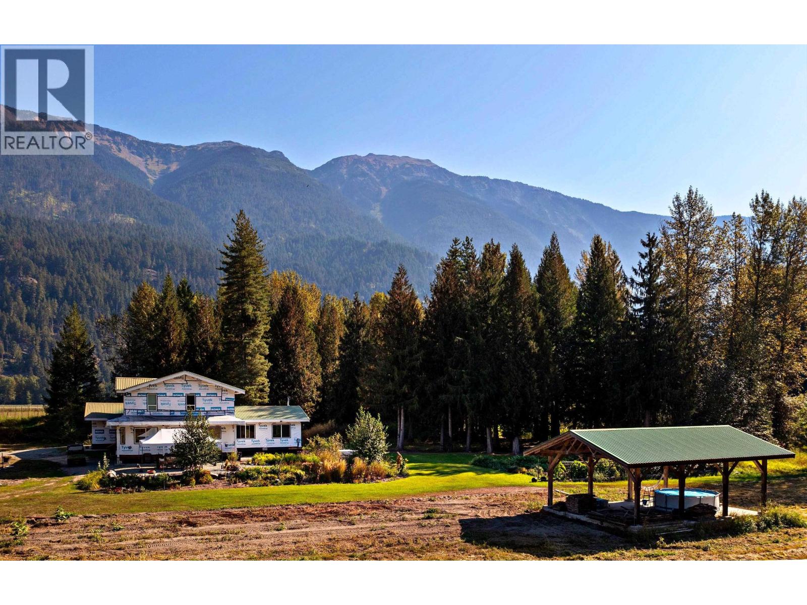 9310 UPPER LILLOOET RIVER FSR, Pemberton