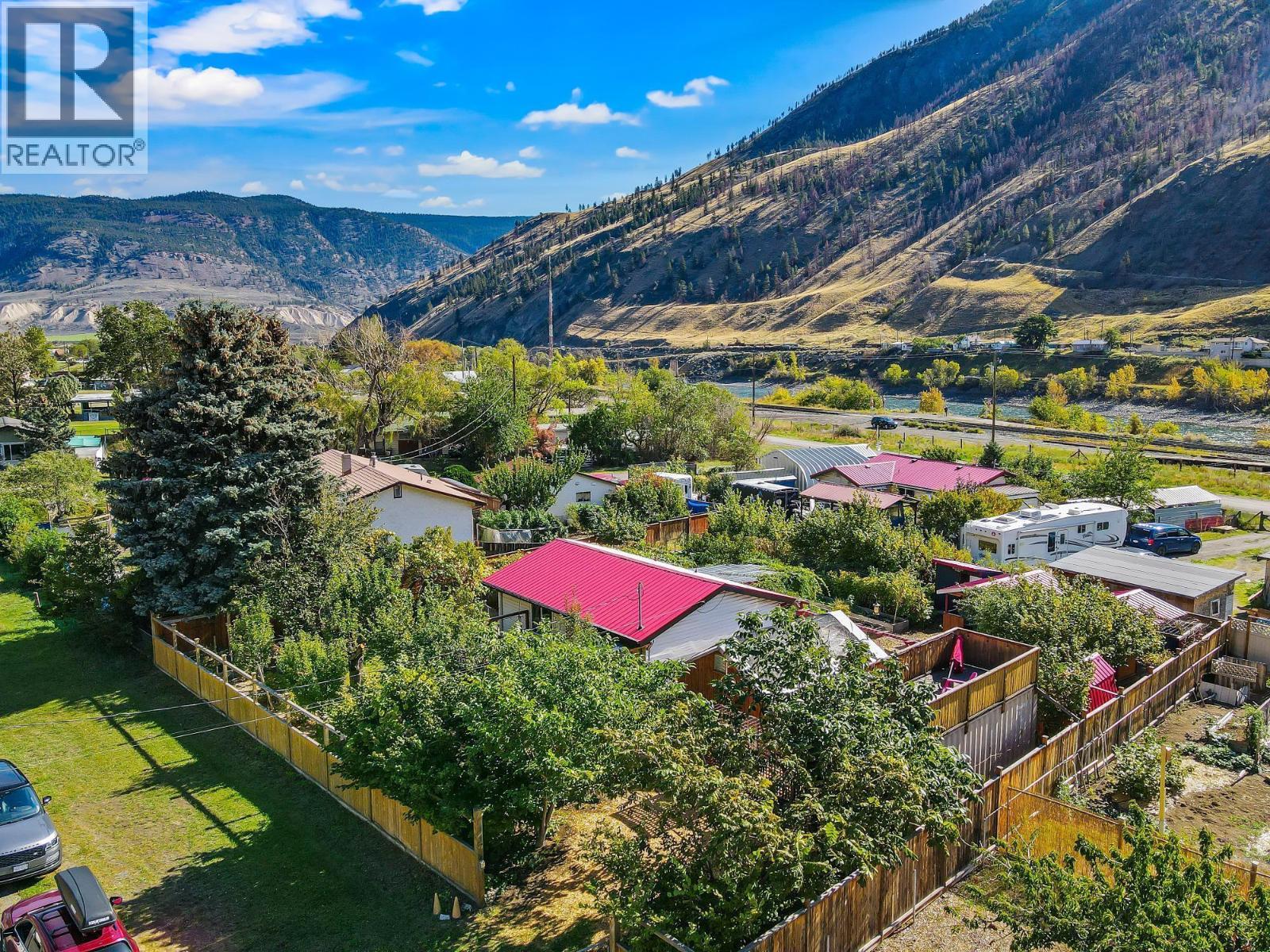 3616 BIG HORN CURL, Ashcroft