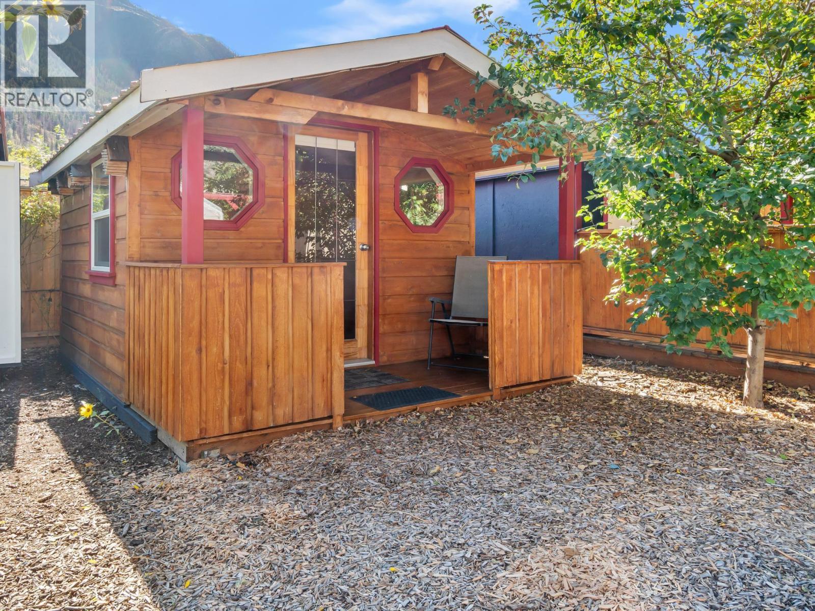 3616 BIG HORN CURL, Ashcroft