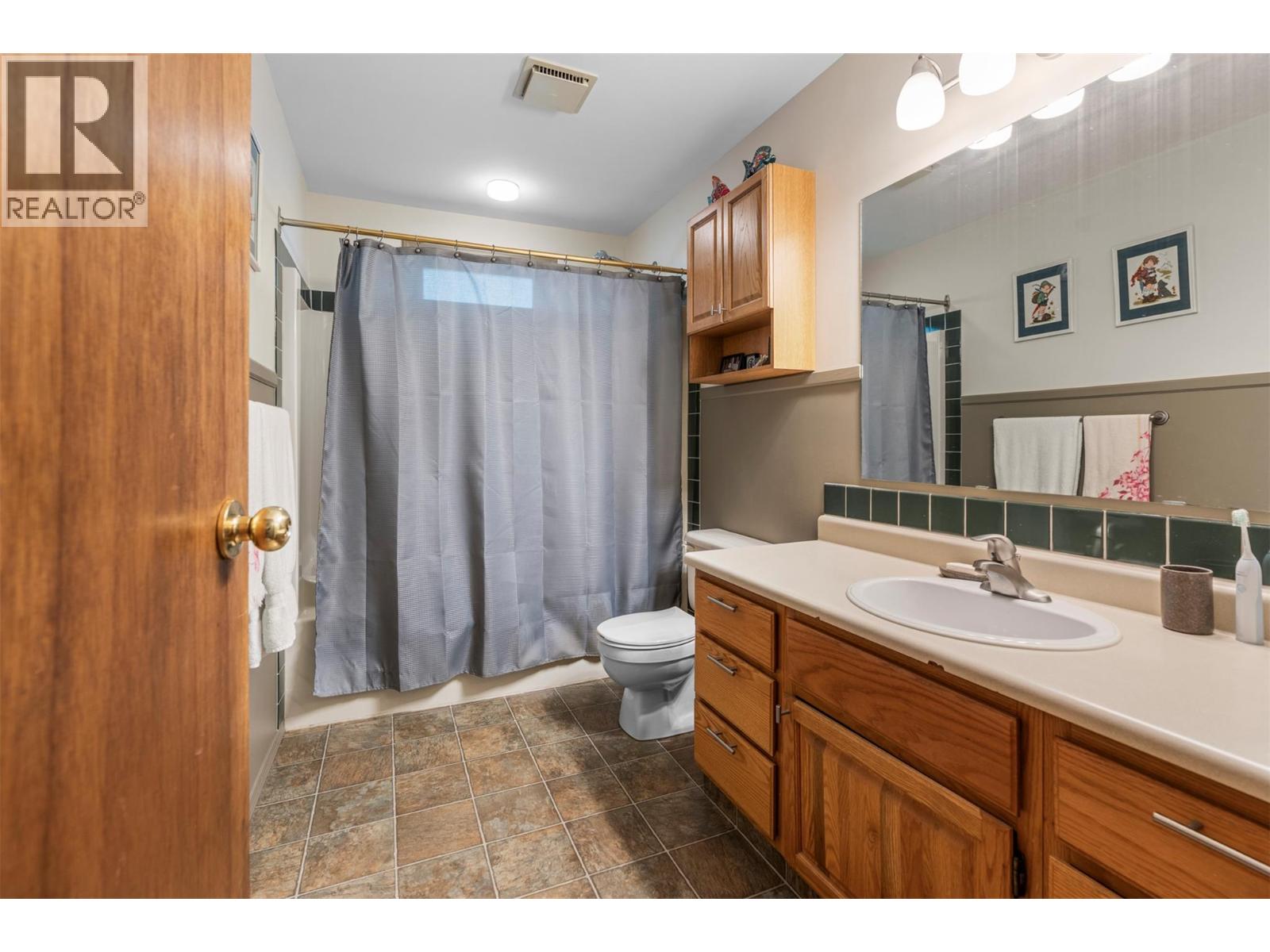 4 Preston Crescent, Enderby