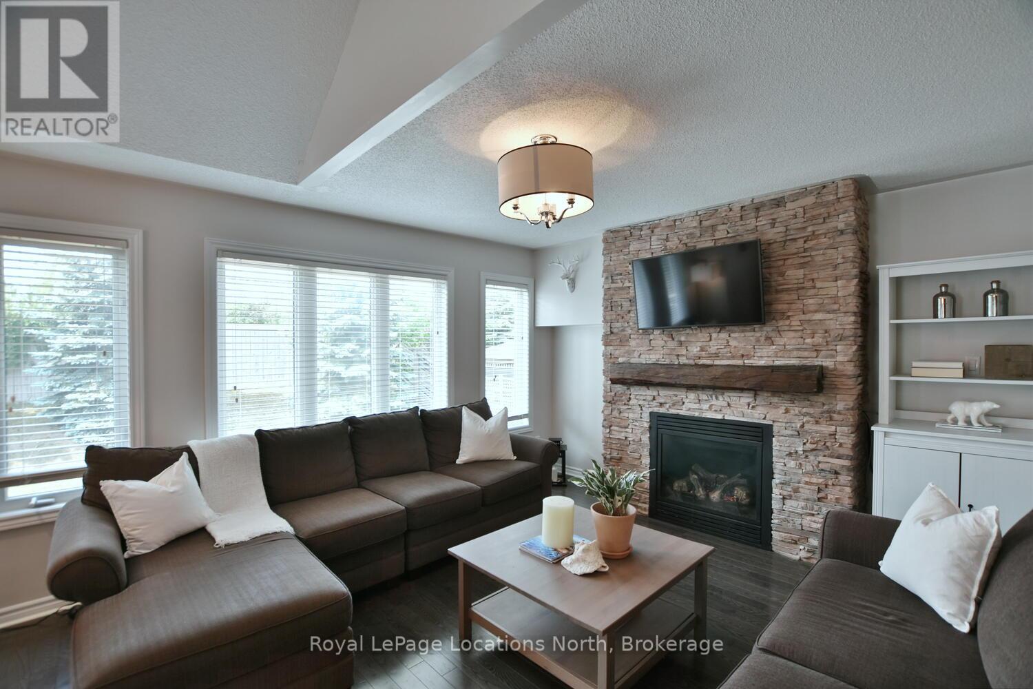 20 LEEWARD CIRCLE - 15