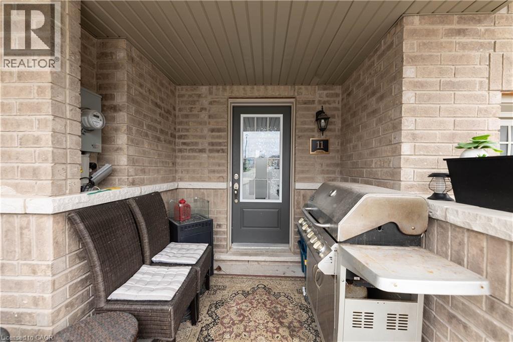 #11 740 LINDEN DRIVE - 2