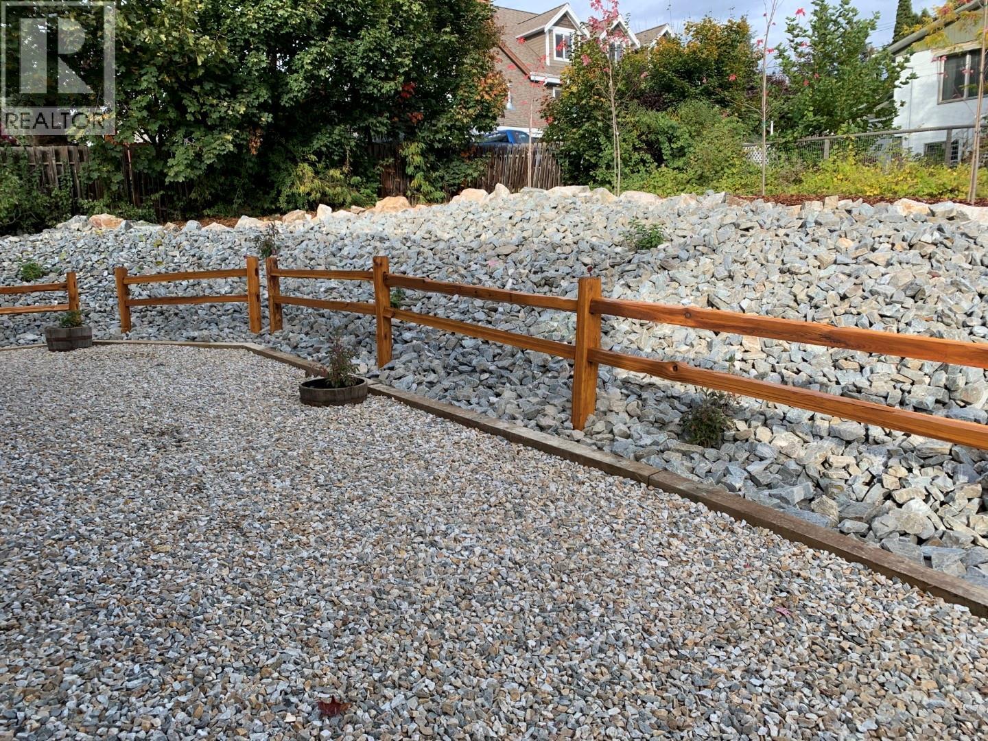  Trans Canada Highway Northeast, Salmon Arm