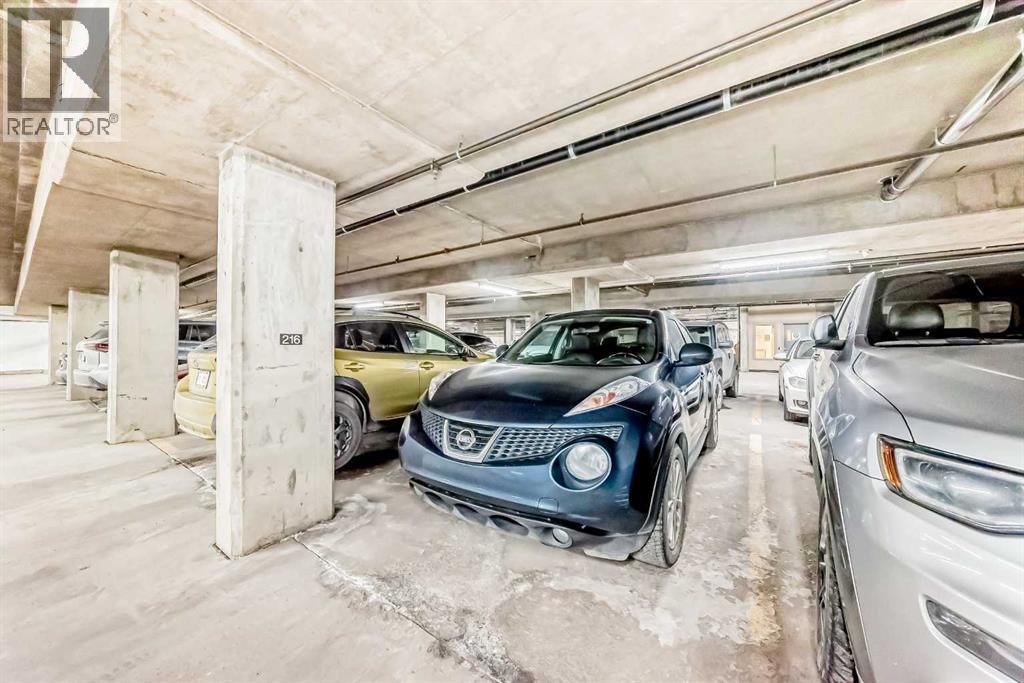 Single Family House for Sale in   Hemlock Crescent SW Spruce Cliff Calgary 