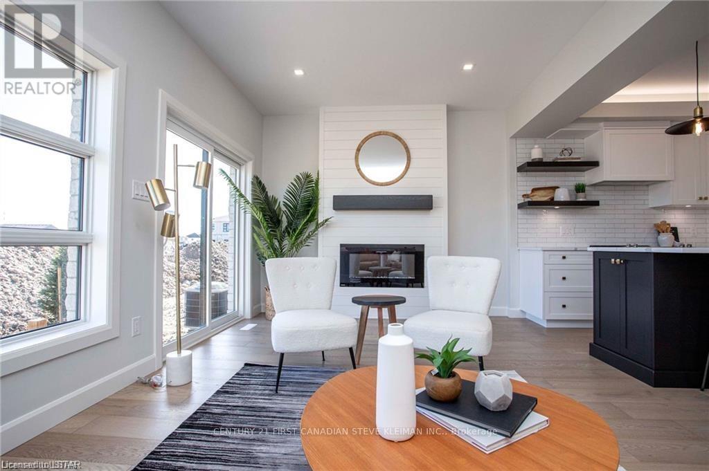 #19 2700 BUROAK DRIVE - 9
