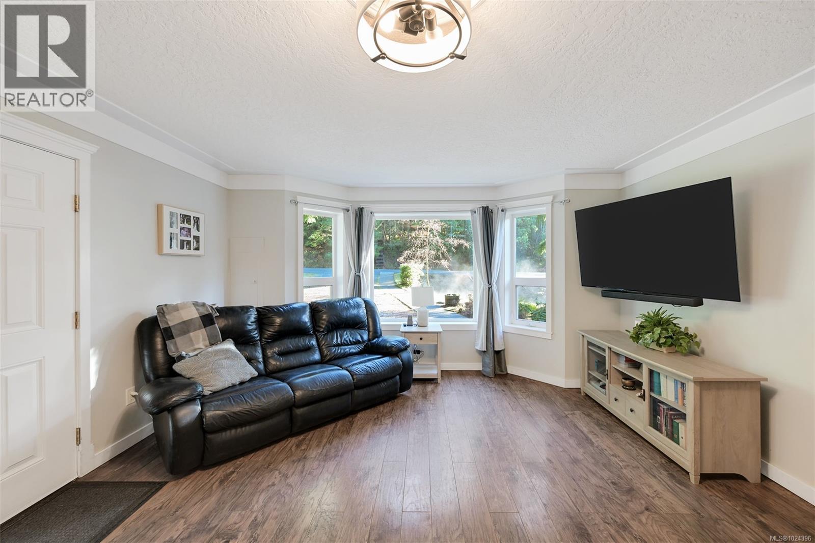 2750 Scobhal Rd, Shawnigan Lake