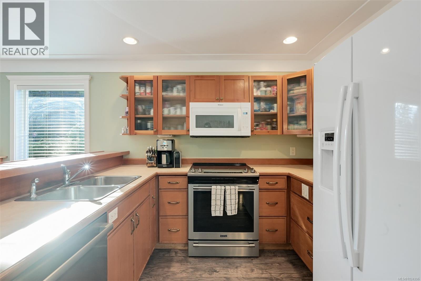 2750 Scobhal Rd, Shawnigan Lake