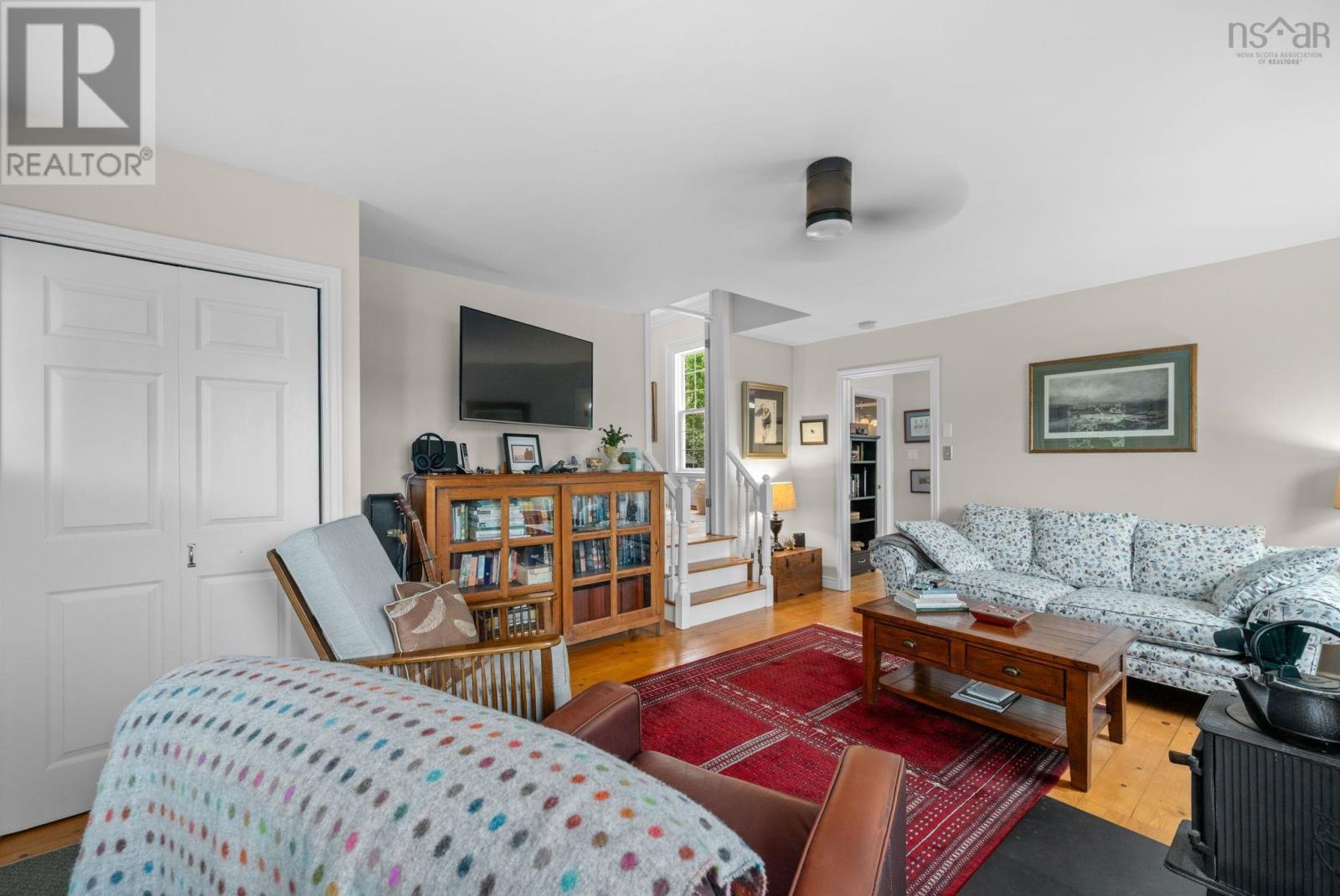 Property 11 of 41 of 129 Town Road