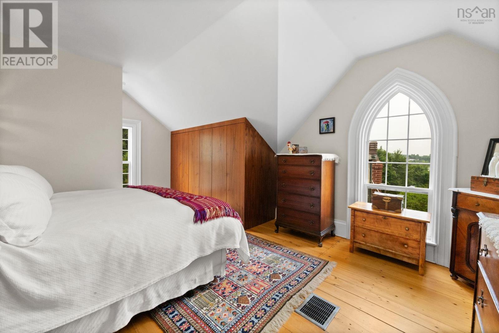 Property 20 of 41 of 129 Town Road