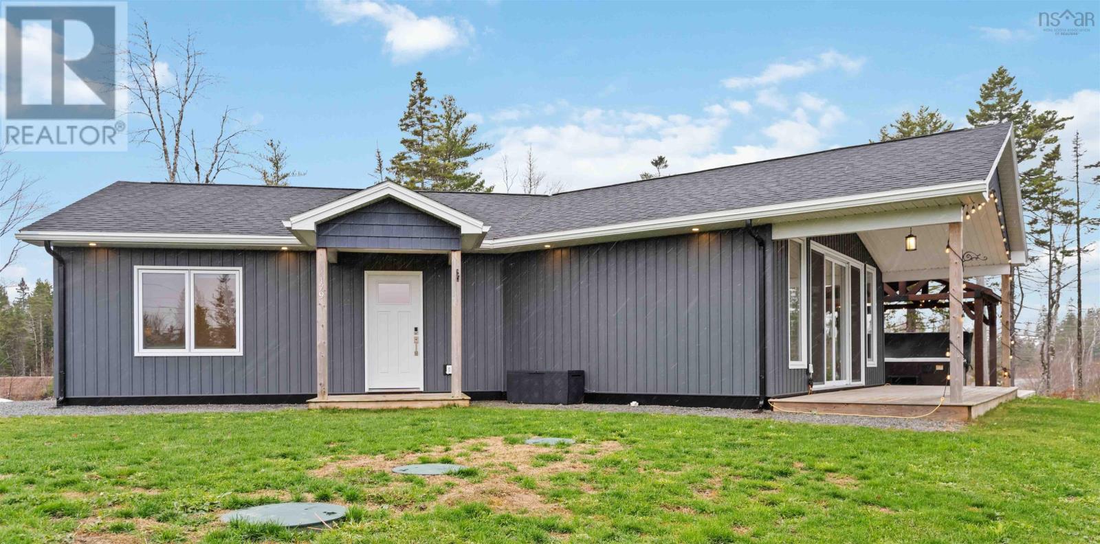 Property 2 of 49 of 179 Heritage Way