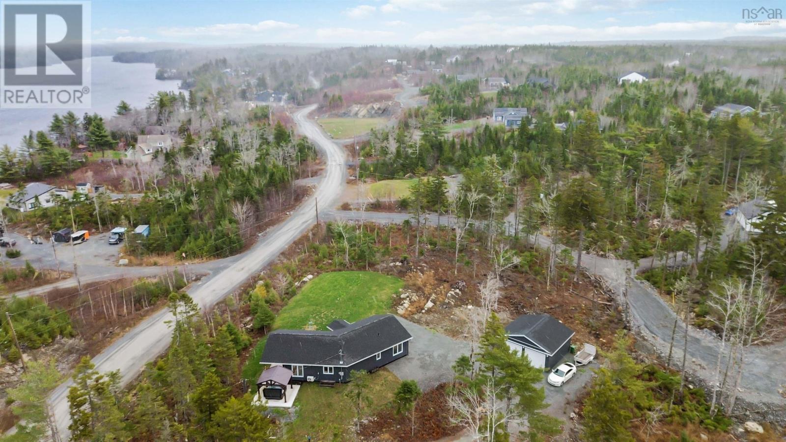 Property 42 of 49 of 179 Heritage Way