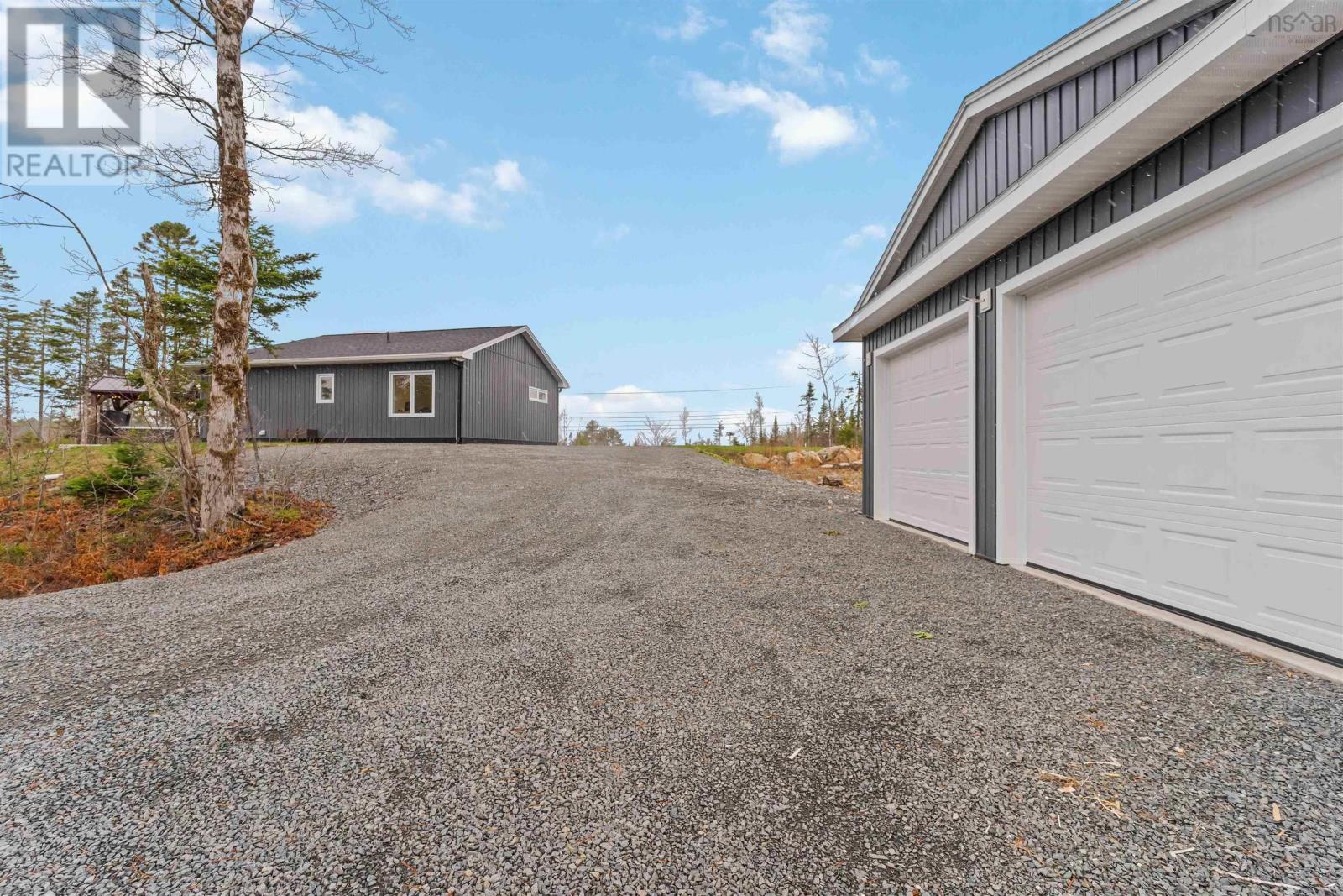 Property 9 of 49 of 179 Heritage Way