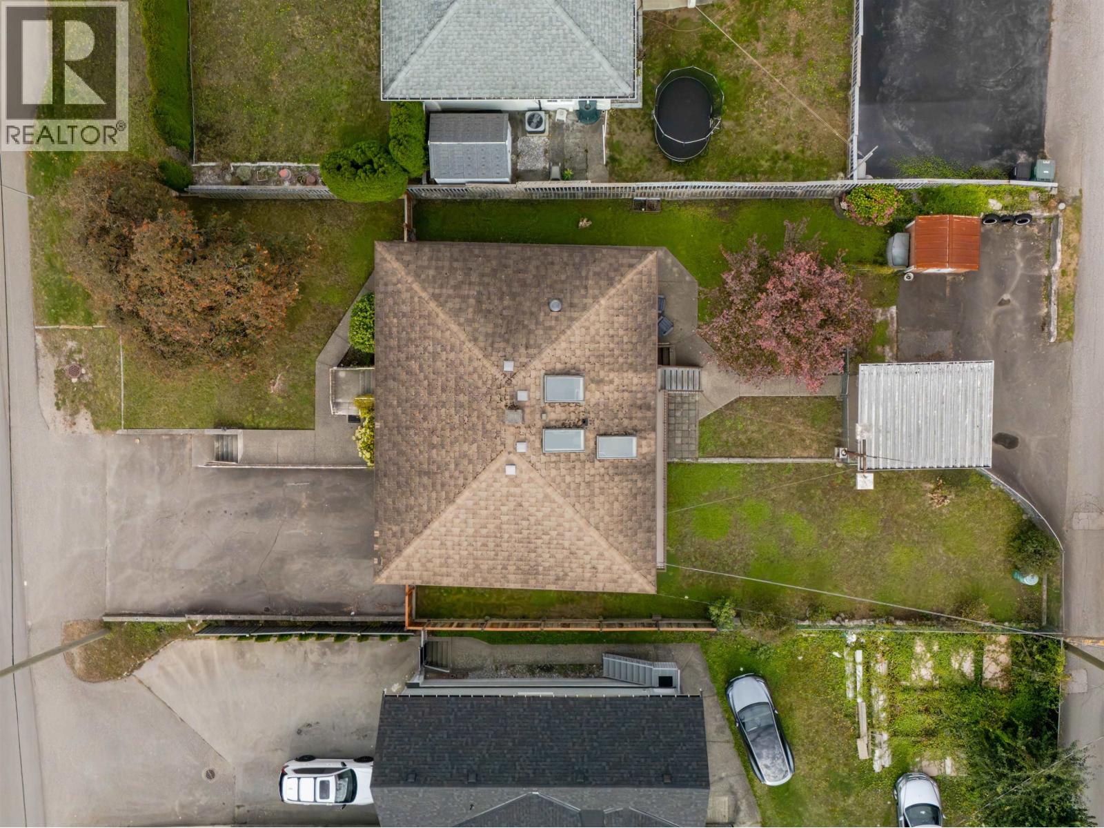 4638 ROYAL OAK AVENUE, Burnaby