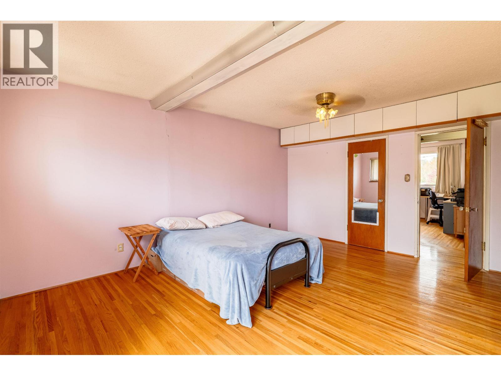 4638 ROYAL OAK AVENUE, Burnaby