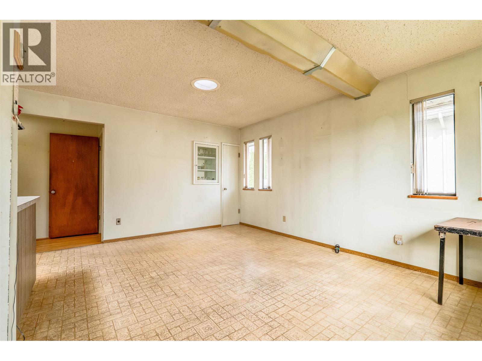 4638 ROYAL OAK AVENUE, Burnaby