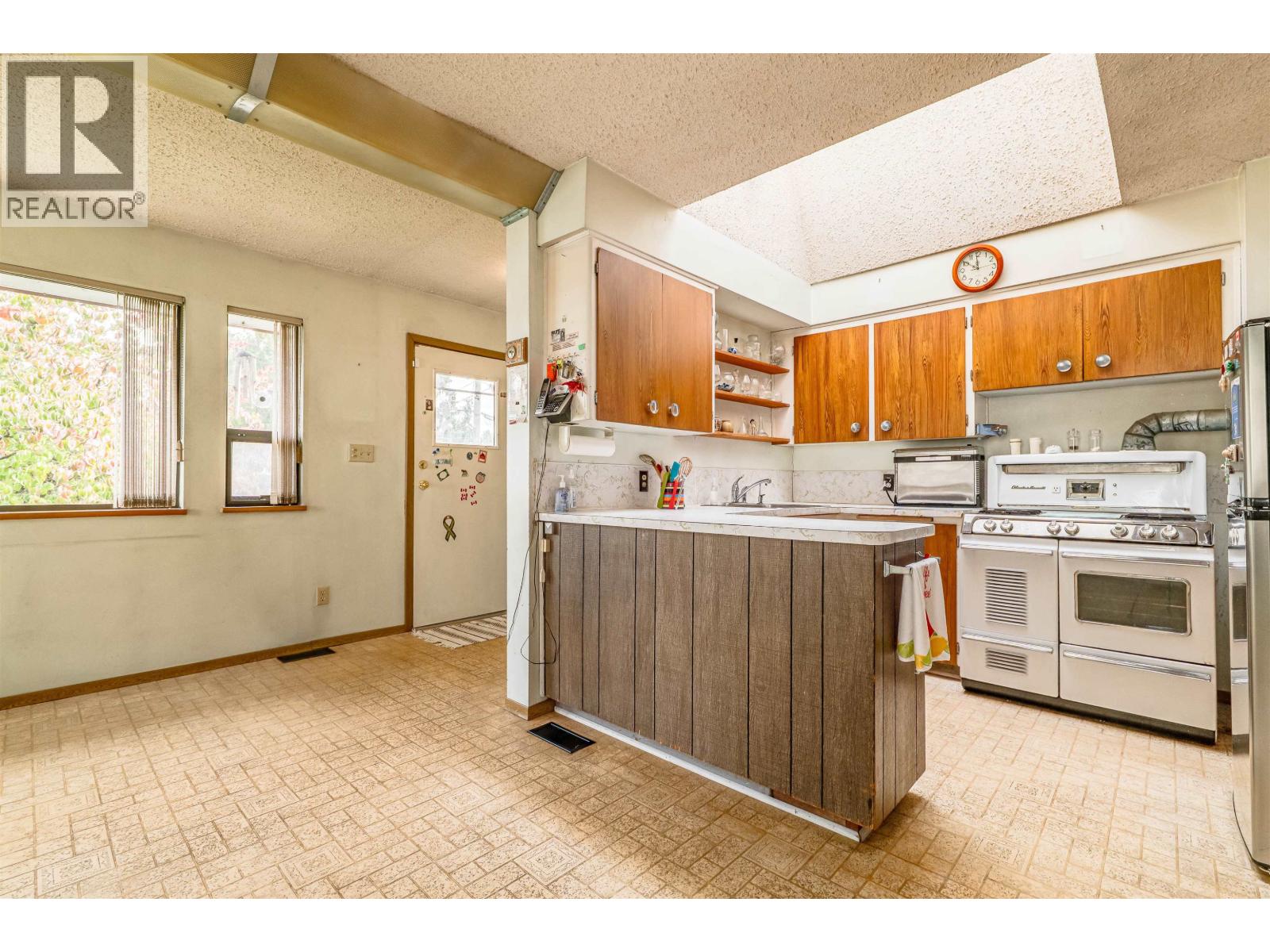 4638 ROYAL OAK AVENUE, Burnaby