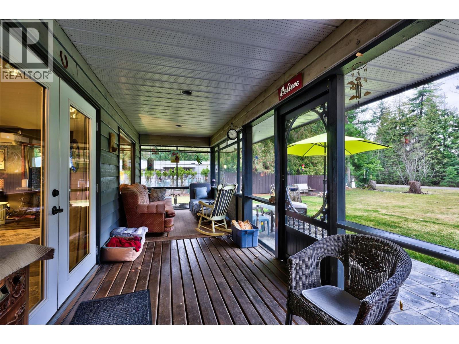 4061 Santa Road, Scotch Creek