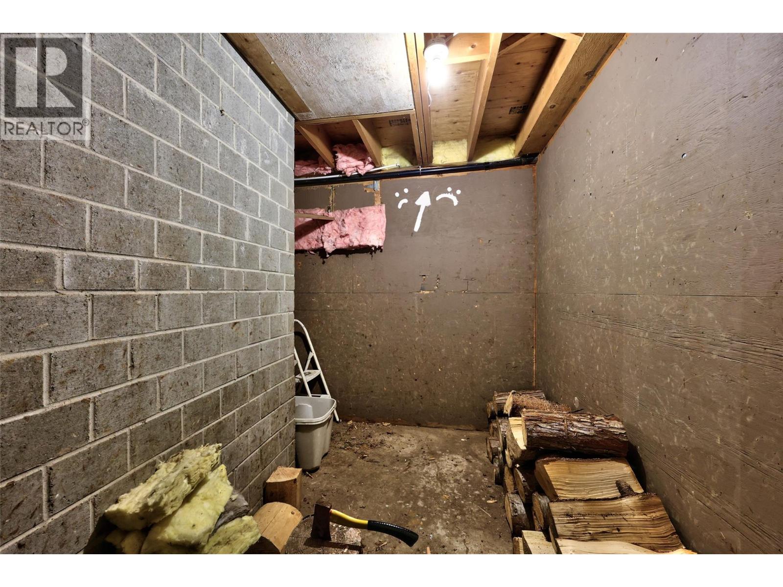 4061 Santa Road, Scotch Creek