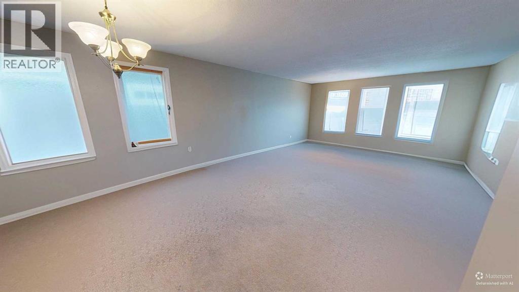 Single Family House 4 Level for Sale in  Dieppe Boulevard S Glendale Lethbridge 