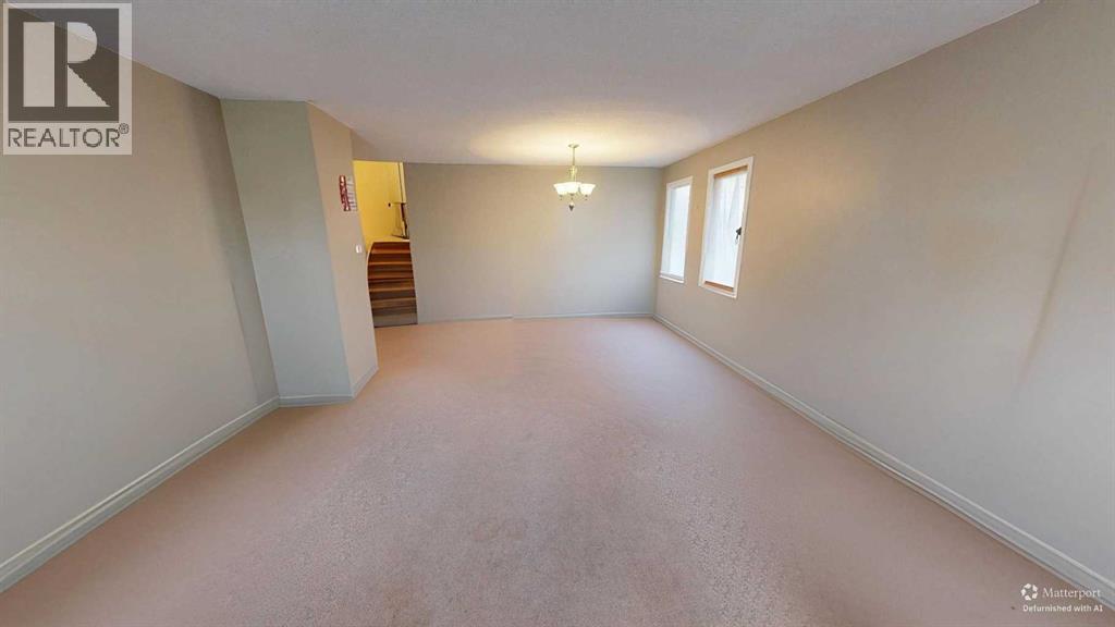 Single Family House 4 Level for Sale in  Dieppe Boulevard S Glendale Lethbridge 