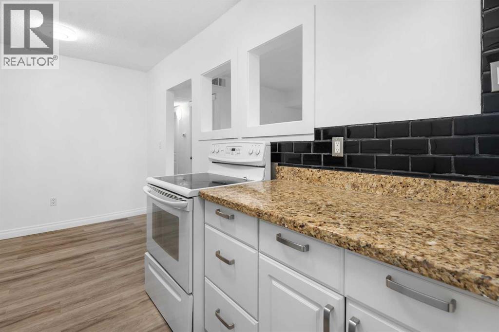 Single Family House for Sale in   A Street SW Bankview Calgary 