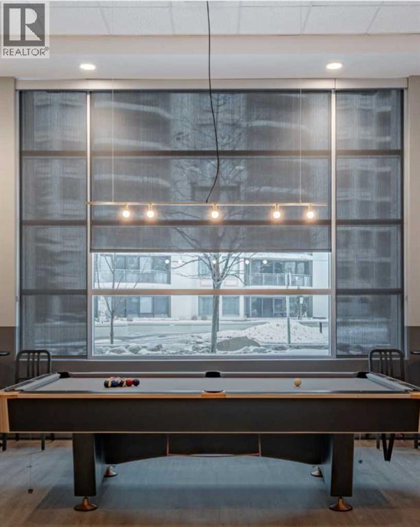 Single Family House for Sale in    Avenue SW Downtown West End Calgary 