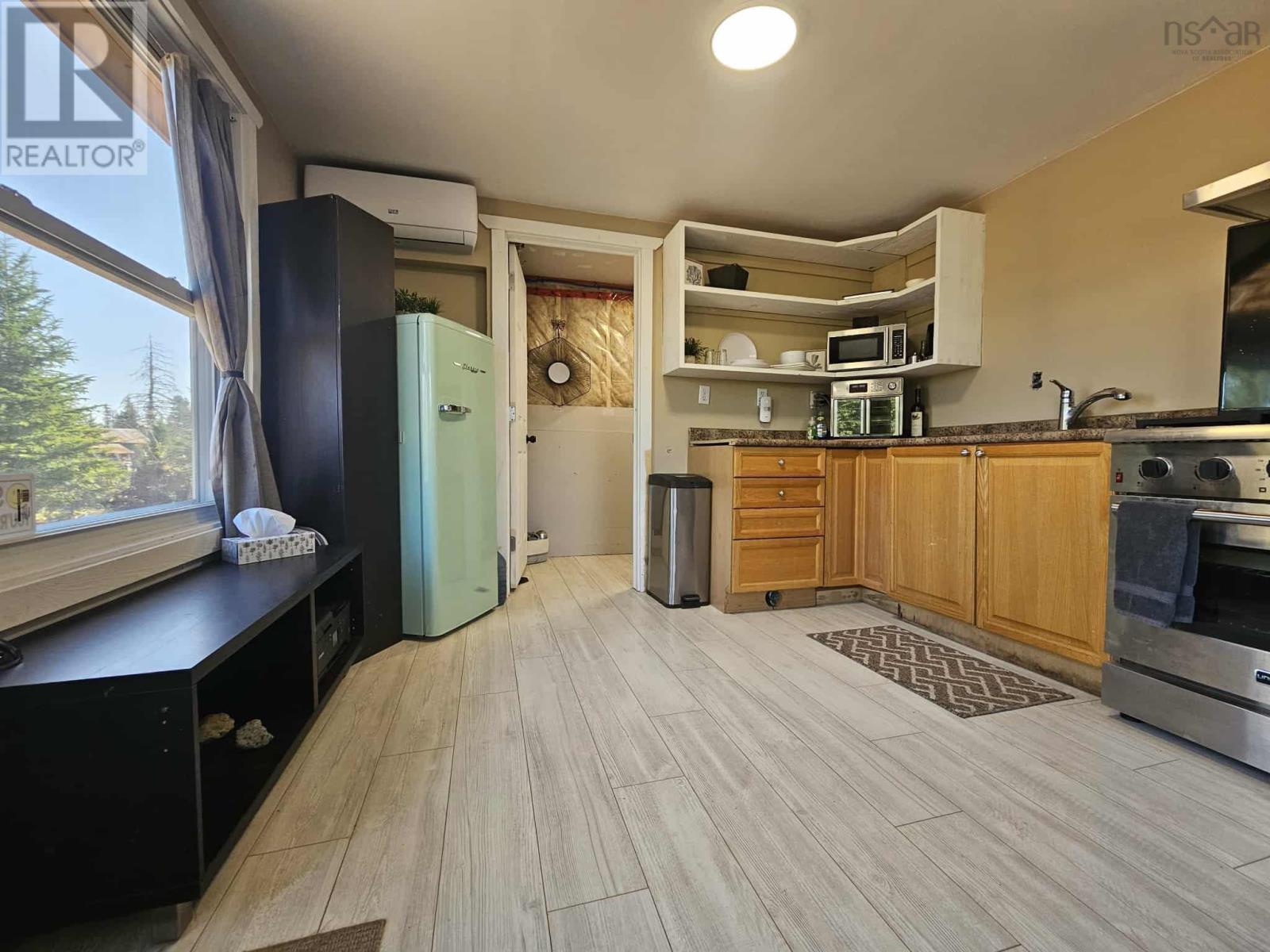 Property 15 of 30 of 977 Kemptown Road