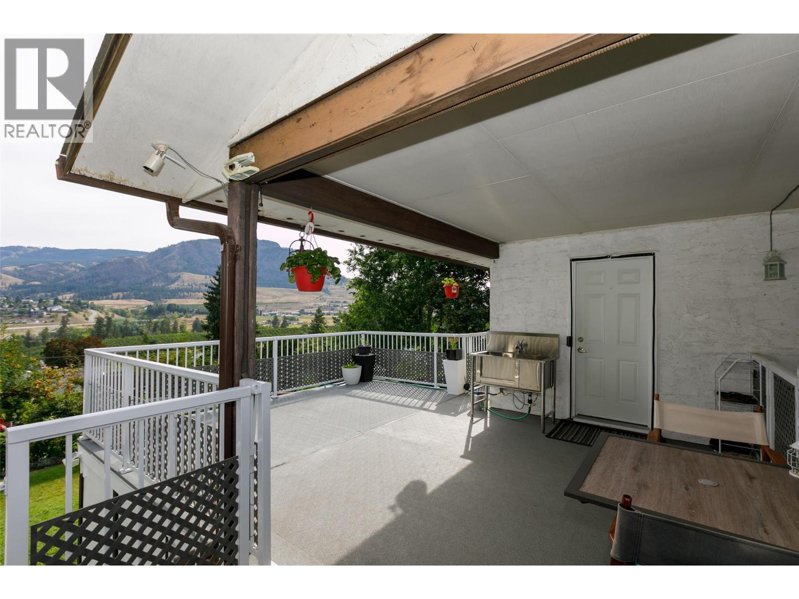 1714 Verdure Road, Kelowna