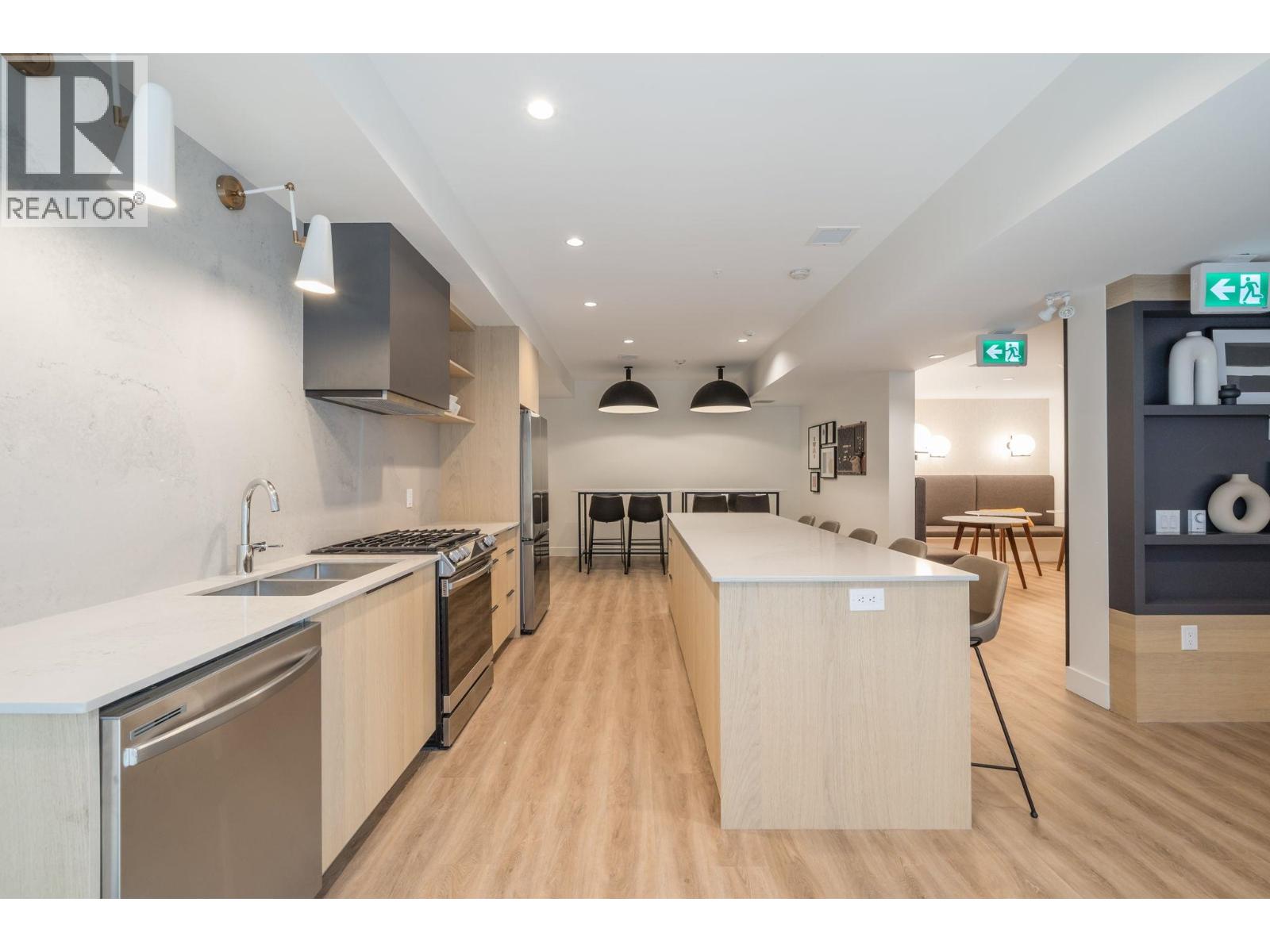 415 3229 ST JOHNS STREET, Port Moody