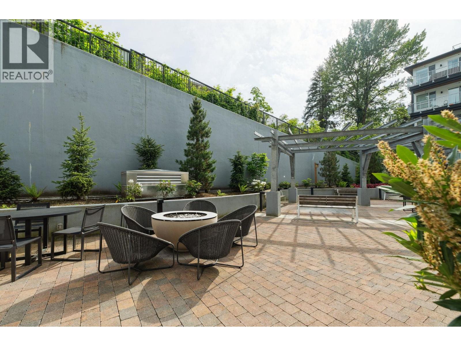 415 3229 ST JOHNS STREET, Port Moody